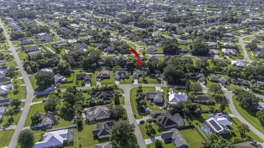 1626 SW Ruiz Terrace, Port Saint Lucie, FL 34953 - Image #3