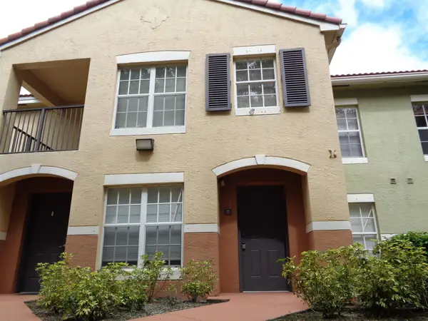 10300 Fox Trail Road S #810, Royal Palm Beach, FL 33411