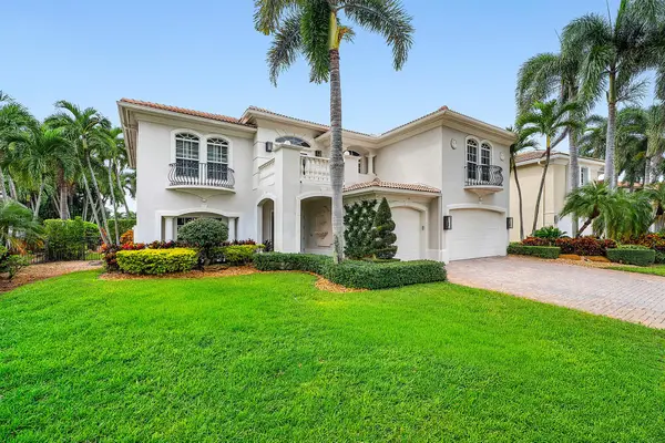 15951 Laurel Creek Drive, Delray Beach, FL 33446