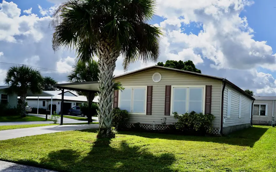 13949 Adelfa Avenue, Fort Pierce, FL 34951 - Image #2