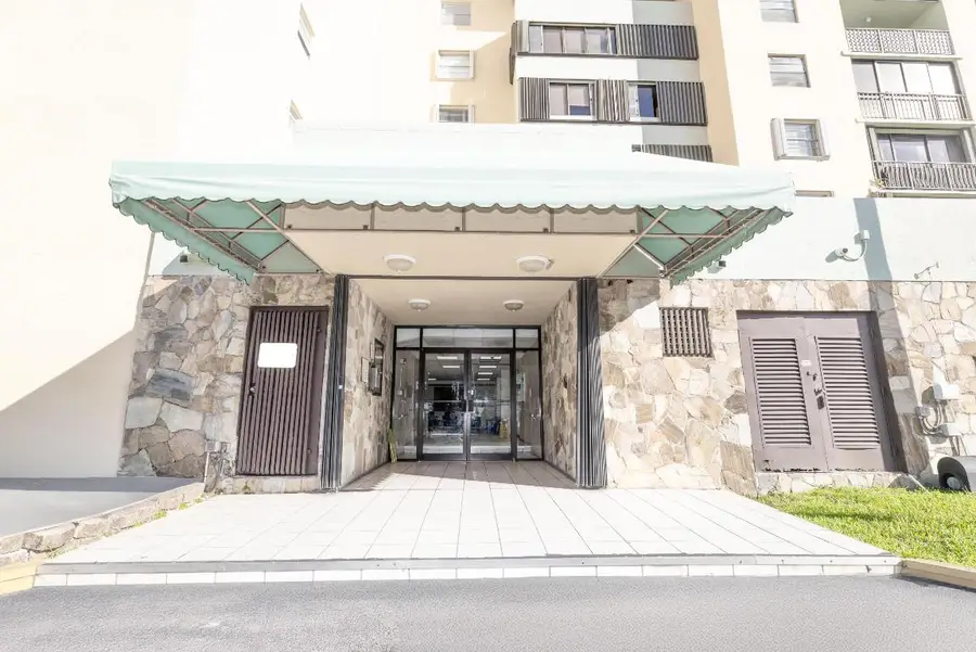 5055 NW 7th Street #610, Miami, FL 33126 - Image #2