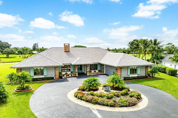 427 Glenbrook Drive, Atlantis, FL 33462