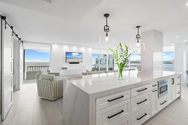 5510 N Ocean Drive #17b, Singer Island, FL 33404