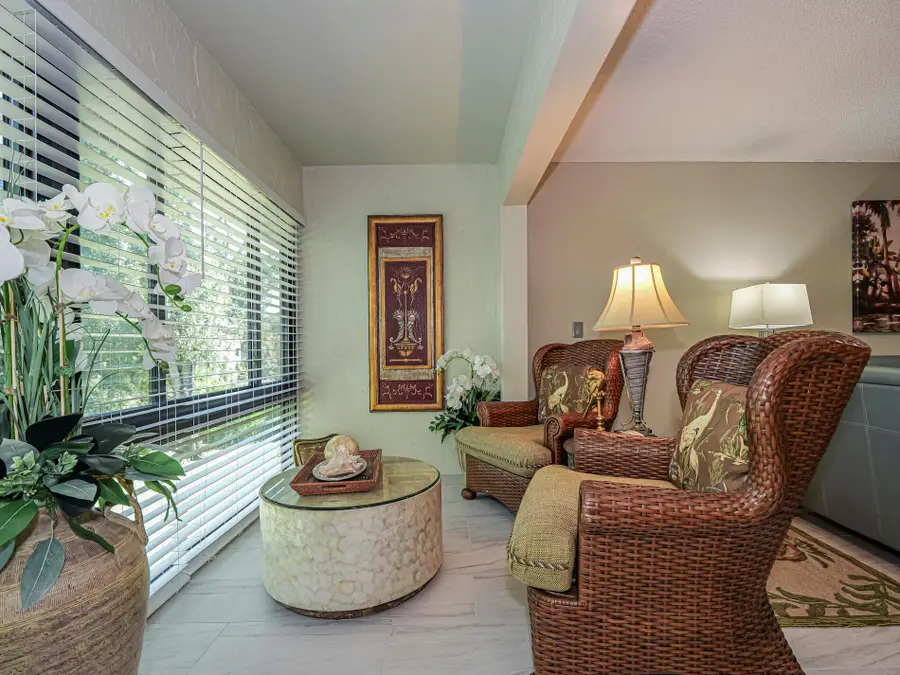 400 18th Street #G5, Vero Beach, FL 32960 - Image #3