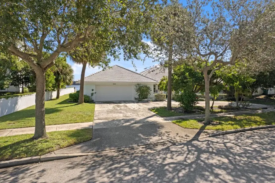2002 Notre Dame Drive, Lake Worth Beach, FL 33460 - Image #3