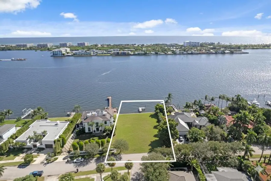 2002 Notre Dame Drive, Lake Worth Beach, FL 33460 - Image #2