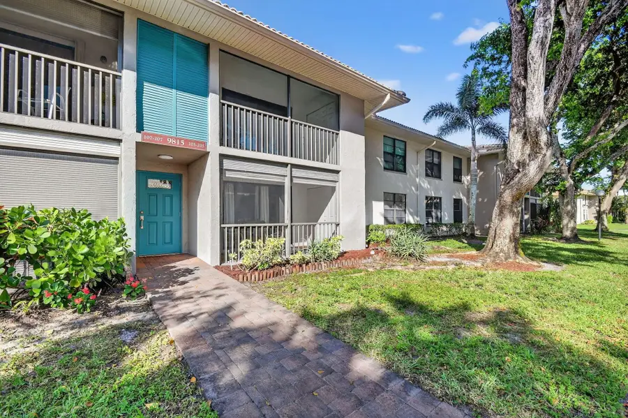 9815 Pineapple Tree Drive #105, Boynton Beach, FL 33436 - Image #2