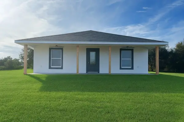 18824 NW 242nd Street, Okeechobee, FL 34972