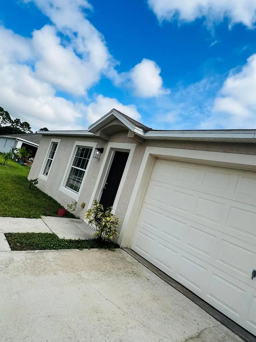 915 Braganza Avenue Se, Palm Bay, FL 32909 - Image #3