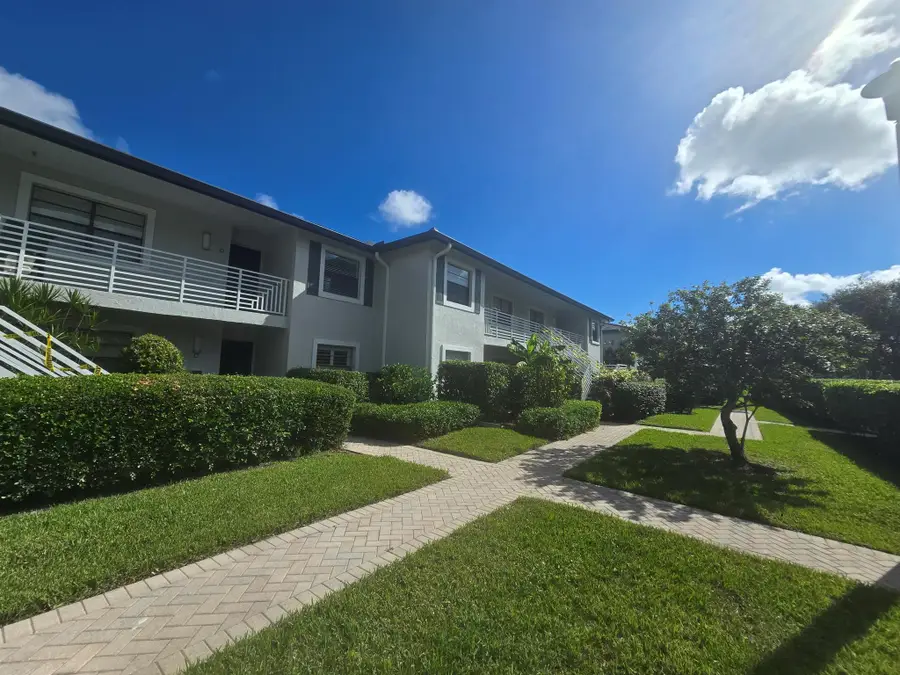 32 Southport Lane #B, Boynton Beach, FL 33436 - Image #3