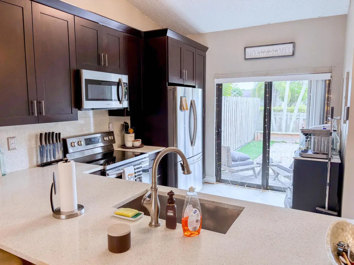 1005 NW 53rd St Street, Deerfield Beach, FL 33064 - Image #1