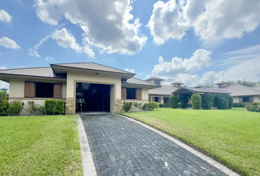 11951 Hawk Hollow, Lake Worth, FL 33449 - Image #2