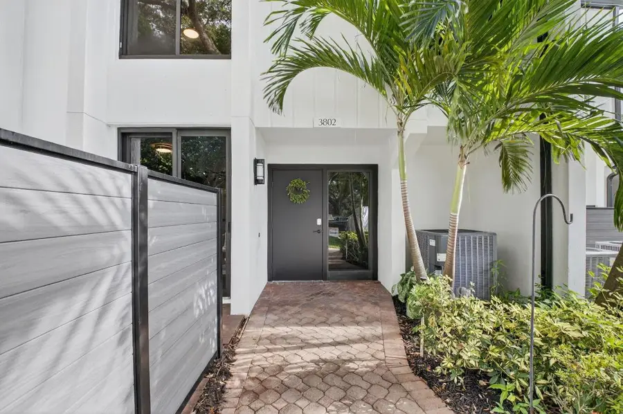 3802 Bridgewood Drive, Boca Raton, FL 33434 - Image #2
