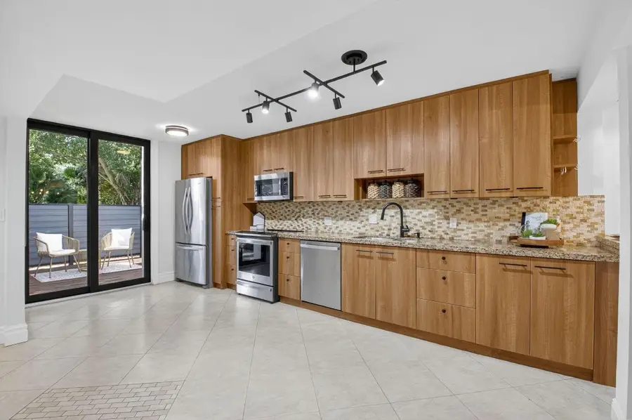 3802 Bridgewood Drive, Boca Raton, FL 33434 - Image #3