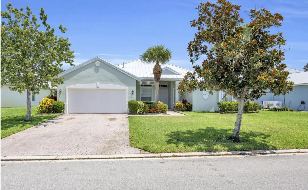 198 NW Magnolia Lakes Boulevard, Port Saint Lucie, FL 34986 - Image #1