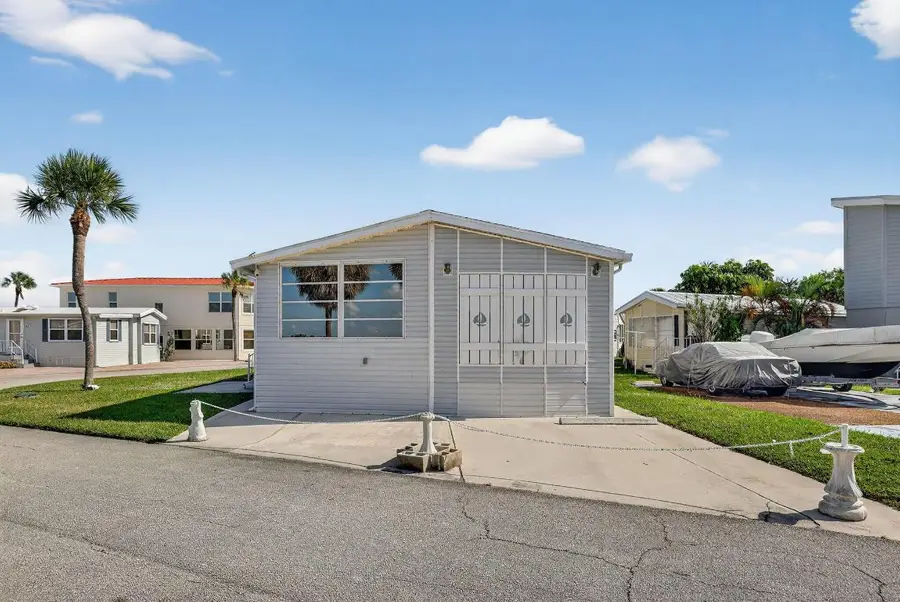 217 Nettles Boulevard, Jensen Beach, FL 34957 - Image #3