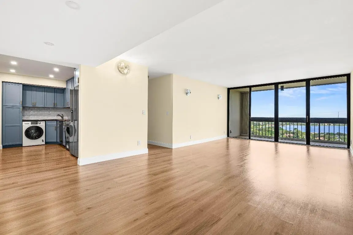2400 Presidential Way #Ph2, West Palm Beach, FL 33401 - Image #1