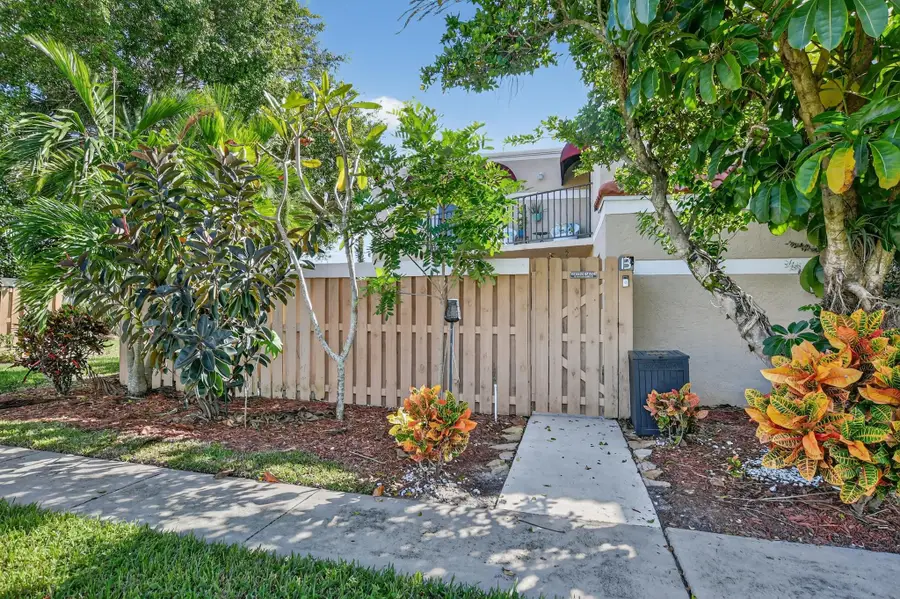 4005 Village Drive #B, Delray Beach, FL 33445 - #2
