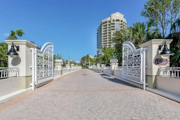 5050 N Ocean Drive #702, Singer Island, FL 33404