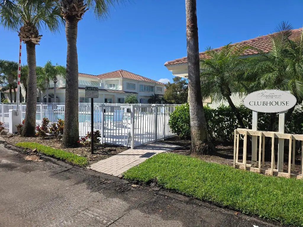 504 7th Square #103, Vero Beach, FL 32962 - Image #1