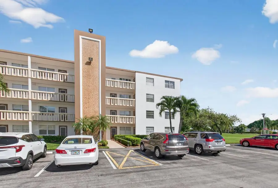 2001 Guildford A, Boca Raton, FL 33434 - Image #2