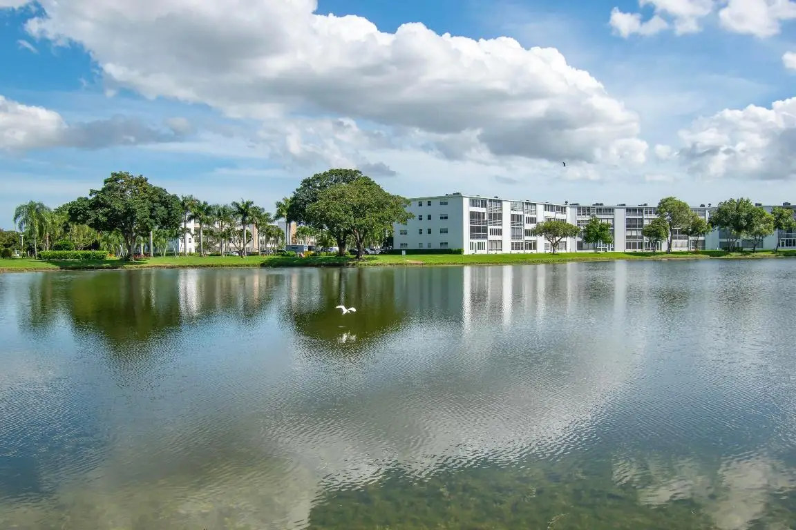 2085 Wolverton E #2085, Boca Raton, FL 33434 - Image #1