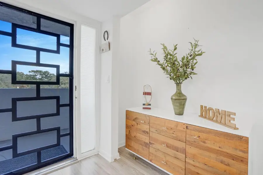 4133 S Carambola Circle S #G305, Coconut Creek, FL 33066 - Image #2