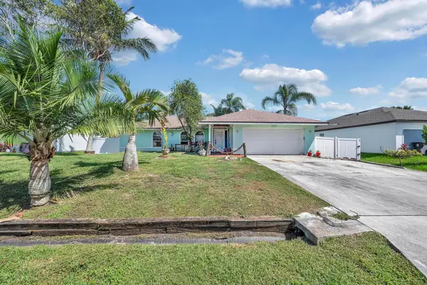 356 SW Grimaldo Terrace, Port St Lucie, FL 34984