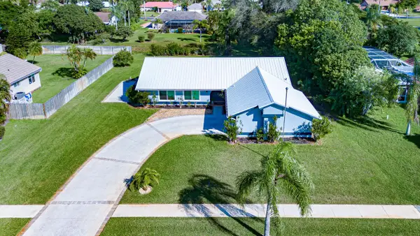 2473 SE Drayton Road, Port St Lucie, FL 34952