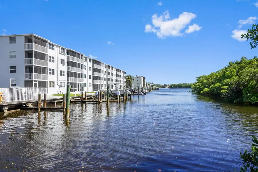 689 NE 6th Court #4080, Boynton Beach, FL 33435 - Image #2