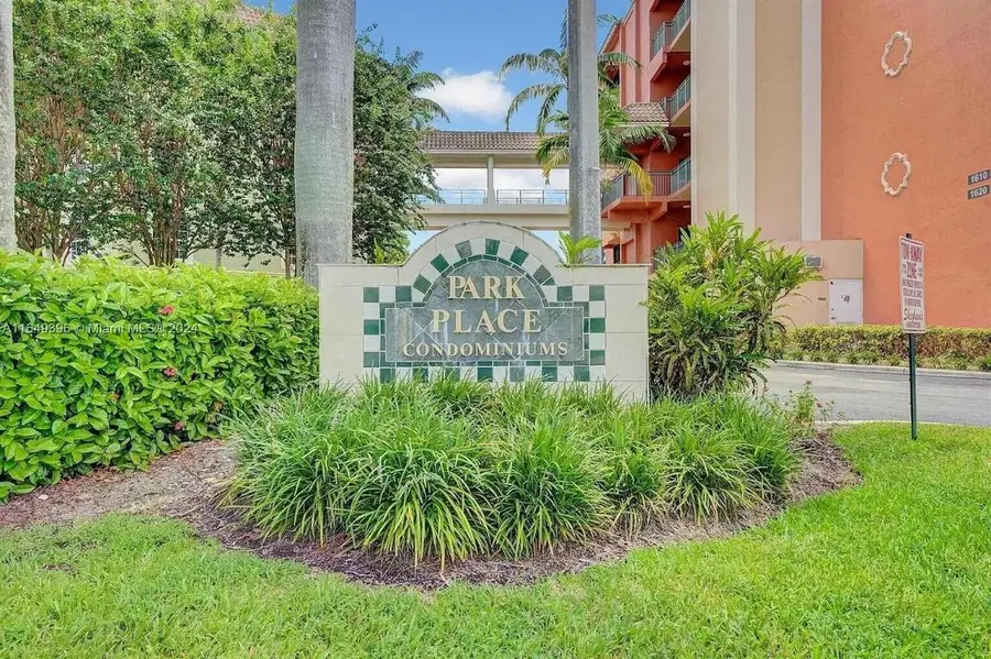 1640 Presidential Way #403, West Palm Beach, FL 33401 - Image #2