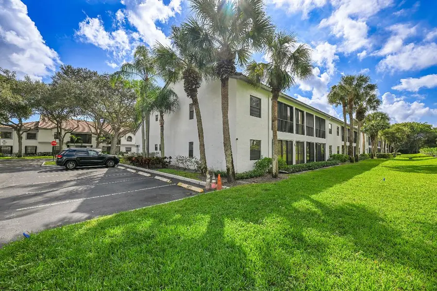 5390 Venetia Court #H - Corner, Boynton Beach, FL 33437 - Image #3