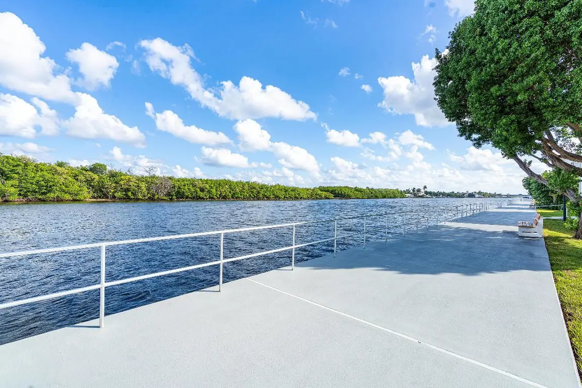 320 Horizons W #103, Boynton Beach, FL 33435 - #1