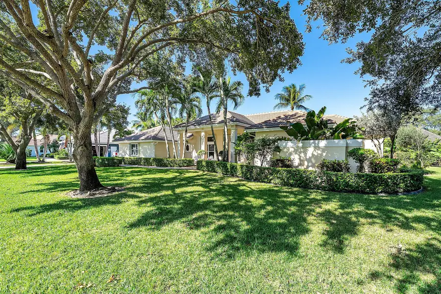 18670 SE Lakeside Way, Jupiter, FL 33469 - Image #2