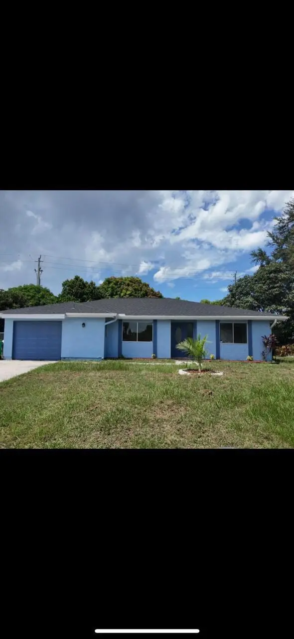 1317 SE Elyton Court, Port St Lucie, FL 34952