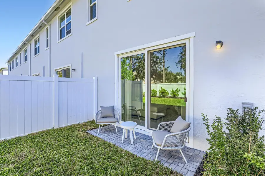 820 SE Grovebush Lane, Port Saint Lucie, FL 34984 - Image #3