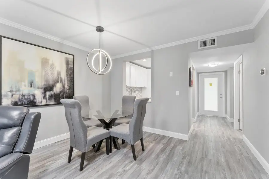 118 Lake Constance Drive, West Palm Beach, FL 33411 - Image #3