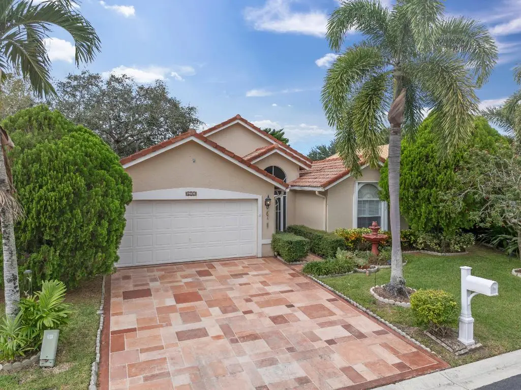 2705 Pointe Circle, Greenacres, FL 33413 - Image #1