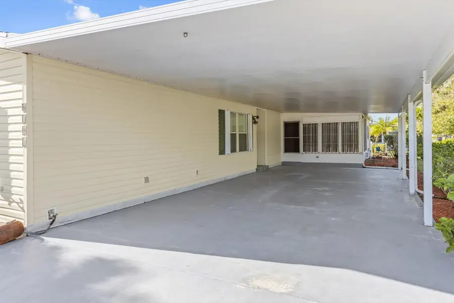 8101 Long Drive, Port Saint Lucie, FL 34952 - Image #3