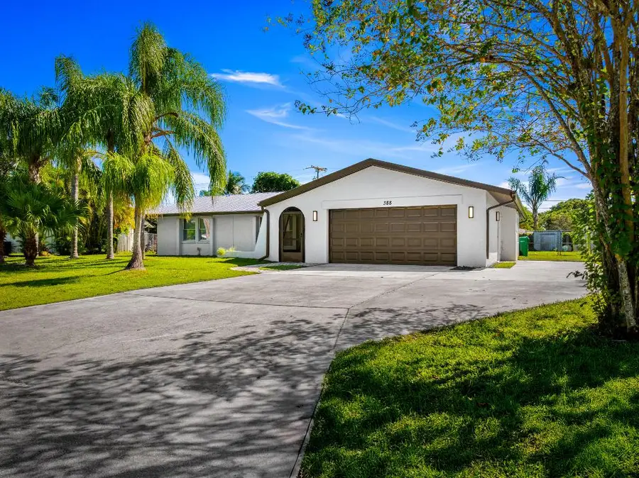 388 Tranquilla Avenue, Port Saint Lucie, FL 34983 - Image #2