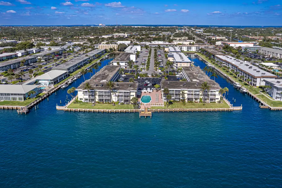 101 Doolen Court #201, North Palm Beach, FL 33408 - #2