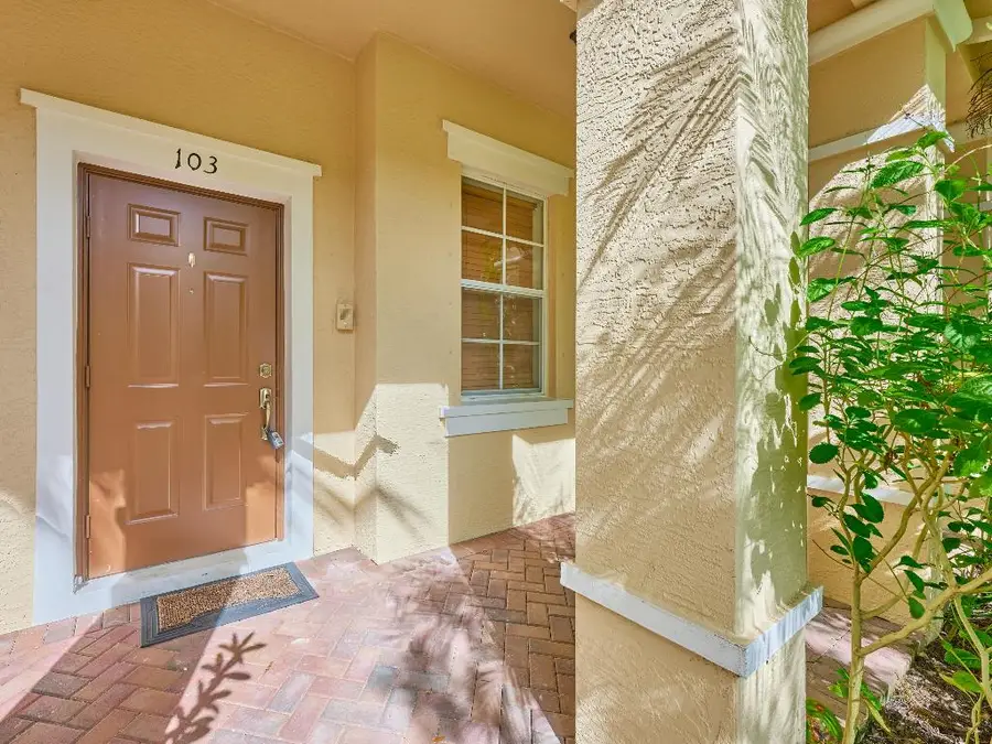 105 E Pigeon Plum Drive #103, Jupiter, FL 33458 - Image #3