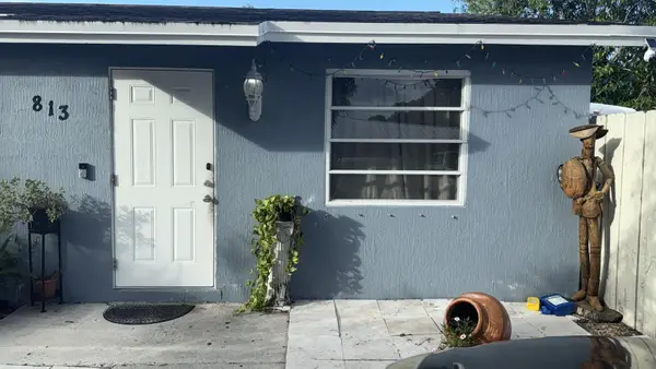 813 Fairview Street, Lake Worth, FL 33461