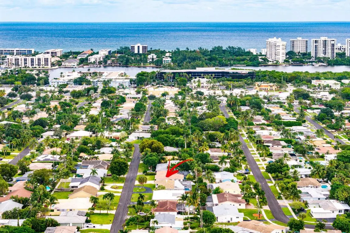 262 NE 24th Court, Boca Raton, FL 33431 - Image #1