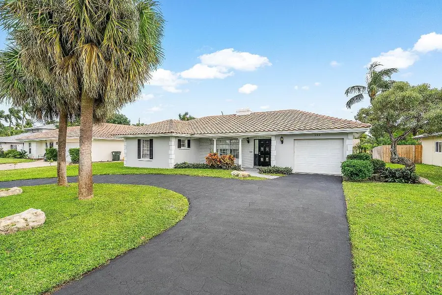 262 NE 24th Court, Boca Raton, FL 33431 - Image #3