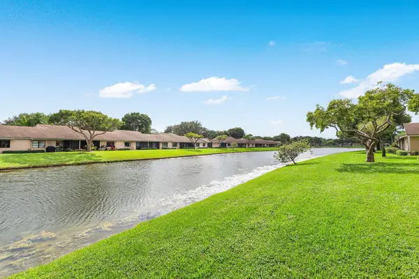 8282 Springlake Drive, Boca Raton, FL 33496