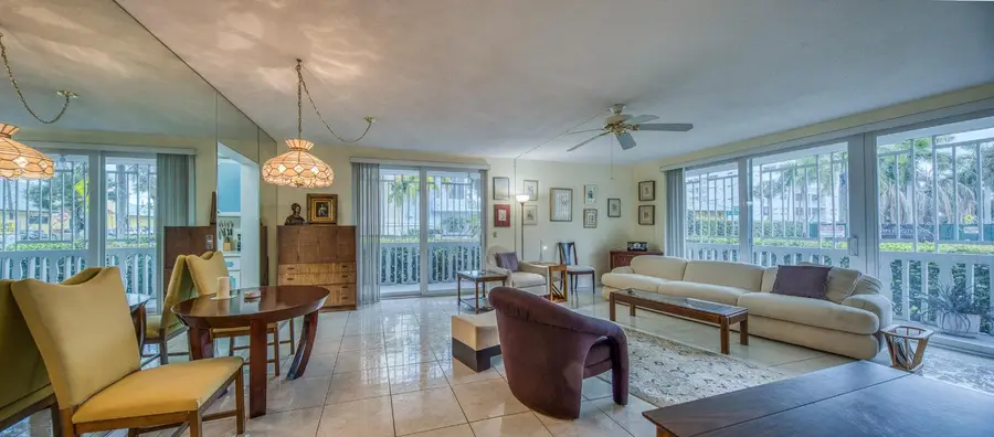 1 S Lakeside Drive #A4, Lake Worth Beach, FL 33460 - Image #2
