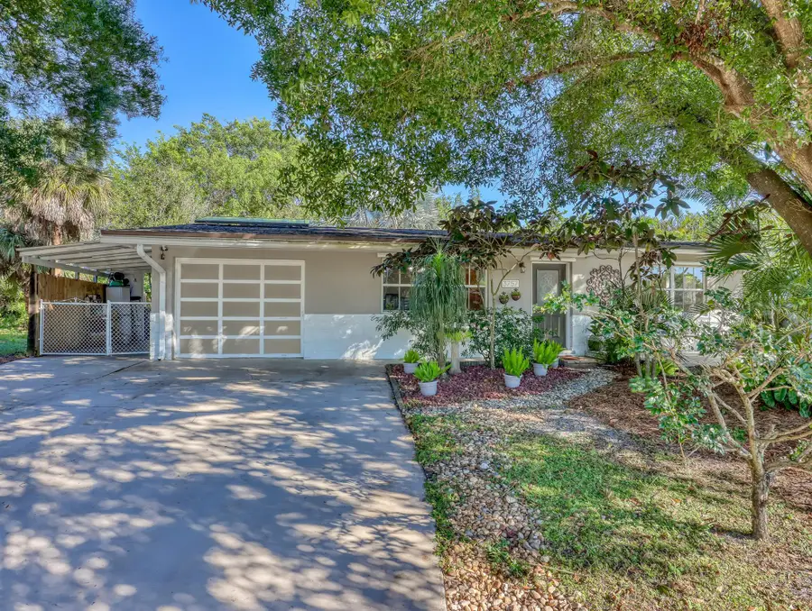 3757 Island Rd Road, Palm Beach Gardens, FL 33410 - Image #2