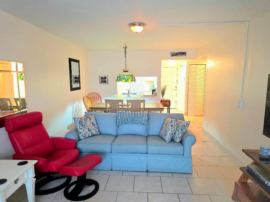 2841 Somerset Drive #107, Lauderdale Lakes, FL 33311 - Image #2