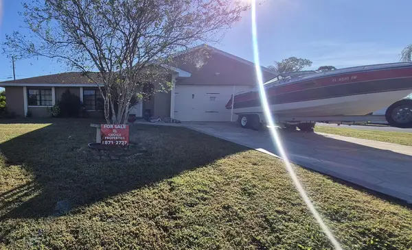 19519 Midway Boulevard, Port Charlotte, FL 33948